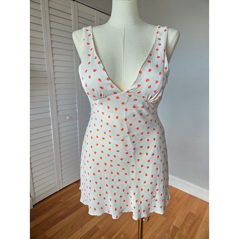 Zara Strawberry Print Bias Mini Dress Size L White Red Y2K Coquette Cottage Chic - Picture 2 of 9